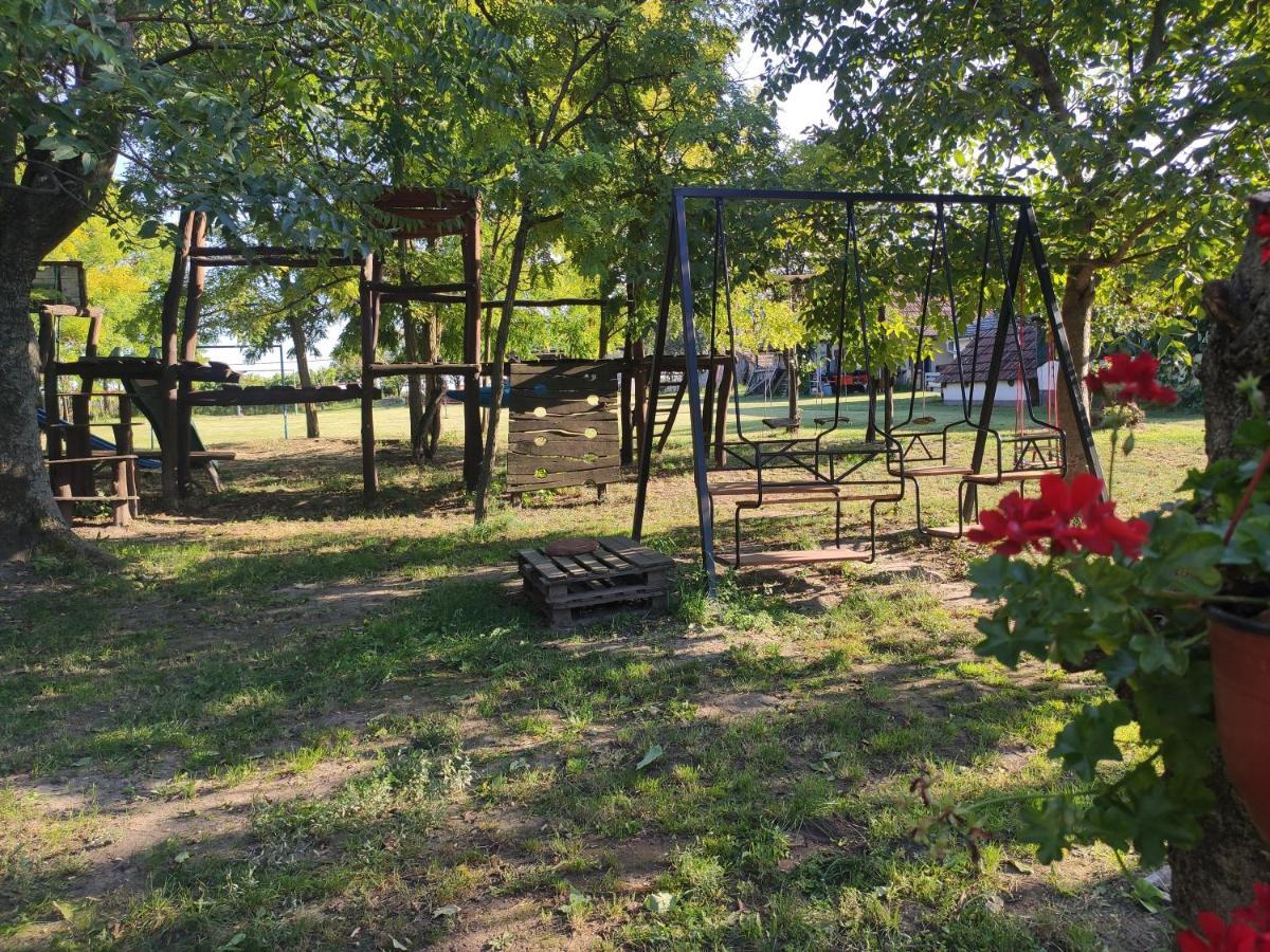 Roka'S- Farm Villa Supljak ภายนอก รูปภาพ